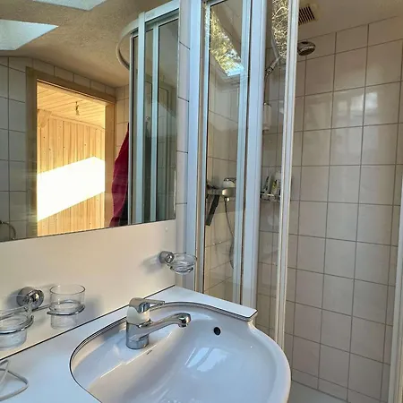 Ski-in In Location *